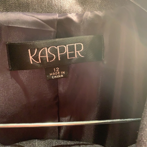 Kasper Grey suite Brand new with no tag - Picture 2 of 13